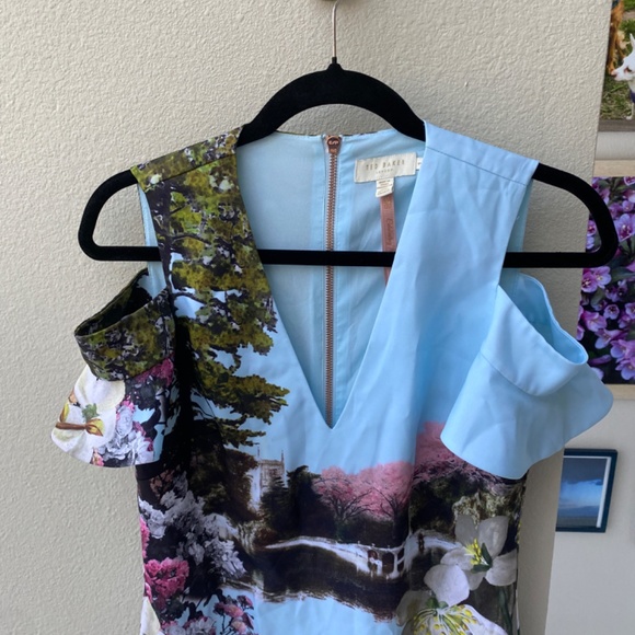 Ted Baker Photographic Print Cold Shoulder Dress - Picture 3 of 6